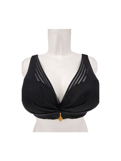 černá podprsenka s hezkým výstřihem