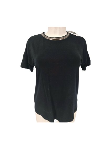 černý top se zdobeným výstřihem SELECT