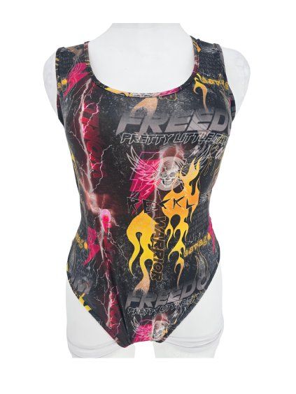 barevné body   PRETTY LITTLE THING