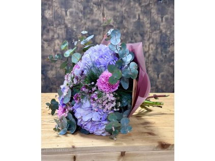 97efb5b2 a122 41d2 9afc 984d2551ed2e