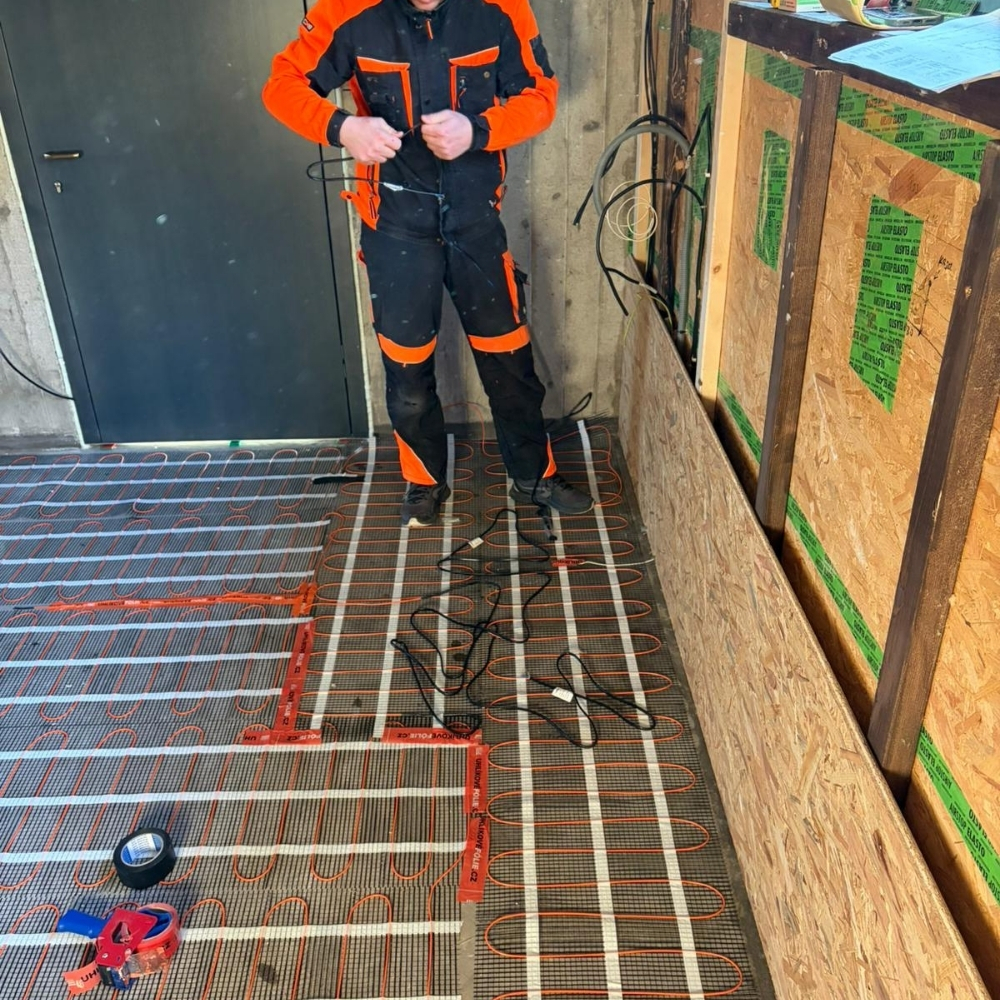 LARX podlahové vykurovanie v modernom rodinnom dome vo Svetlej nad Sázavou