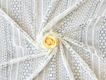 Krajka macrame ivory