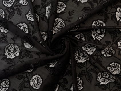 Černá organza s vyšívanými růžemi