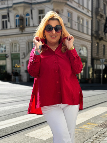 Facetune 09 05 2025 22 33 21