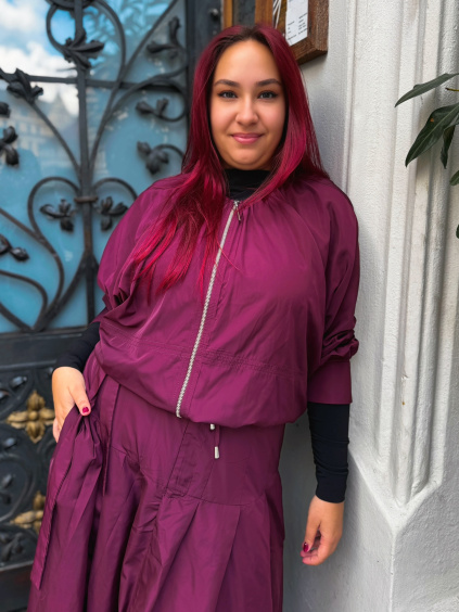 Facetune 05 10 2025 22 09 54