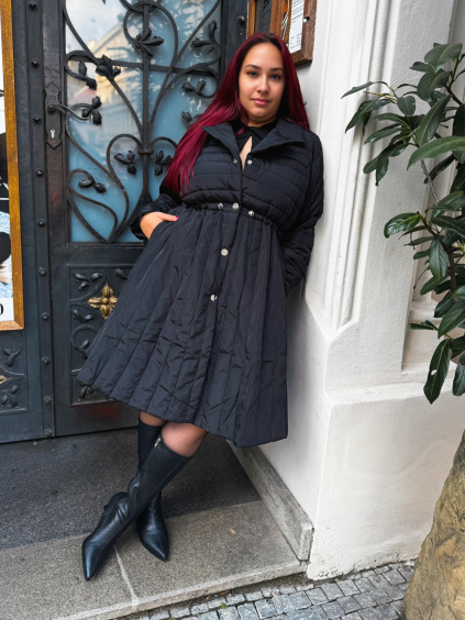 Facetune 05 10 2025 22 04 03