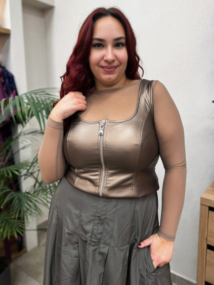 Facetune 15 10 2025 19 39 09