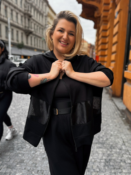 MIKINA NA ZIP S TYLEM PLUS SIZE