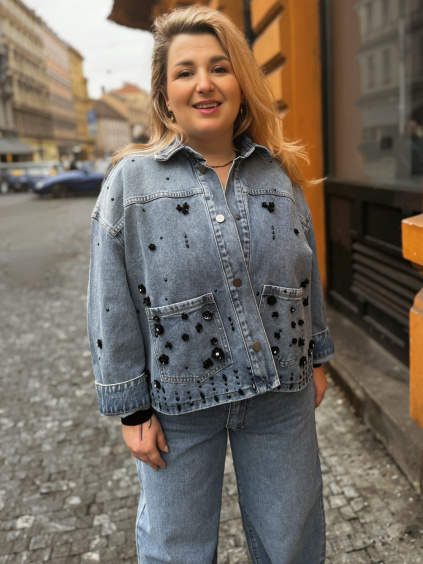 Facetune 03 02 2026 19 31 12