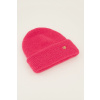 product images pink beanie side