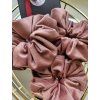 Sametové scrunchies