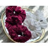 Sametové scrunchies