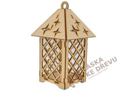 Dřevěná dekorativní lucerna