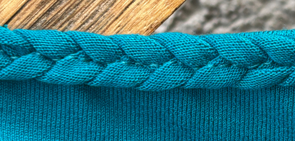 Začištění průkrčníku copánkem