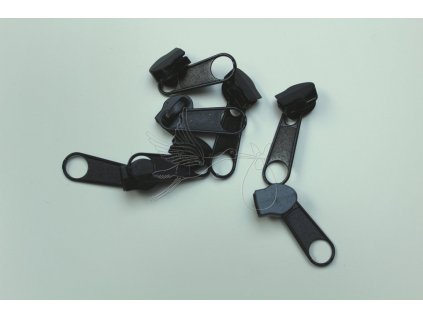 7266 jezdec k nekonecnemu zipu cerny oeko tex class i