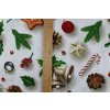 Vánoční motivy - šišky, větvičky, zvonečky - bavlněné plátno, šíře 160cm - zbytek 0,35m