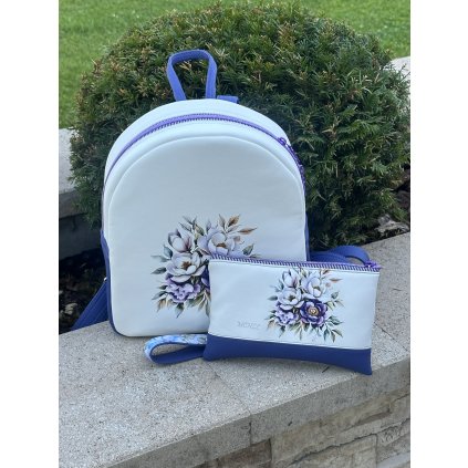 Batoh SOFIA - fialový s kvetinovou aplikáciou + kozmetická taštička  + kľúčenka