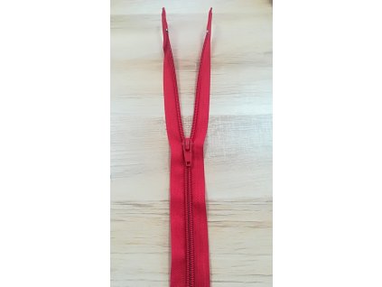 Zips odopínateľný červený 45cm