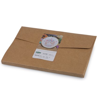 Dětská dárková sada na vyšívání s předtištěným motivem (Varianta 1 viz foto, Balení 1 sada)