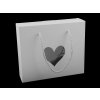 Papírová krabice s průhledem srdce a kroucenou šňůrkou (Varianta bílá, Balení 3 ks)
