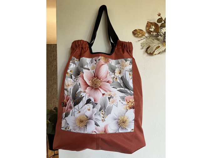 Bílé kvítí - rezavá