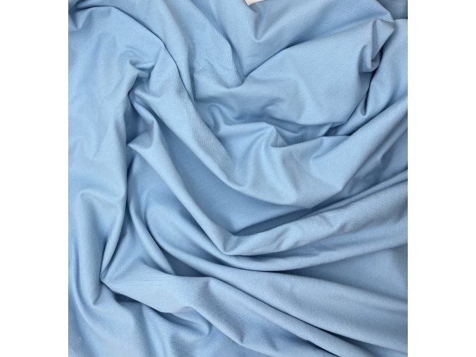 U125 SVĚTLE MODRÝ úplet 220g