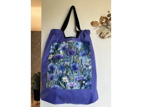 Fialkovo modré kvítí - fialová