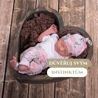 "Důvěřuj svým instinktům. Děti se nosily co svět světem stojí." Po porodu se navíc s miminkem poznáváte, učíte se spolu...