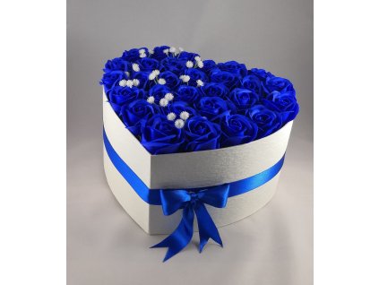 Mýdlové růže modré v srdíčku