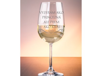 PIJEM AKO KRAL (1)