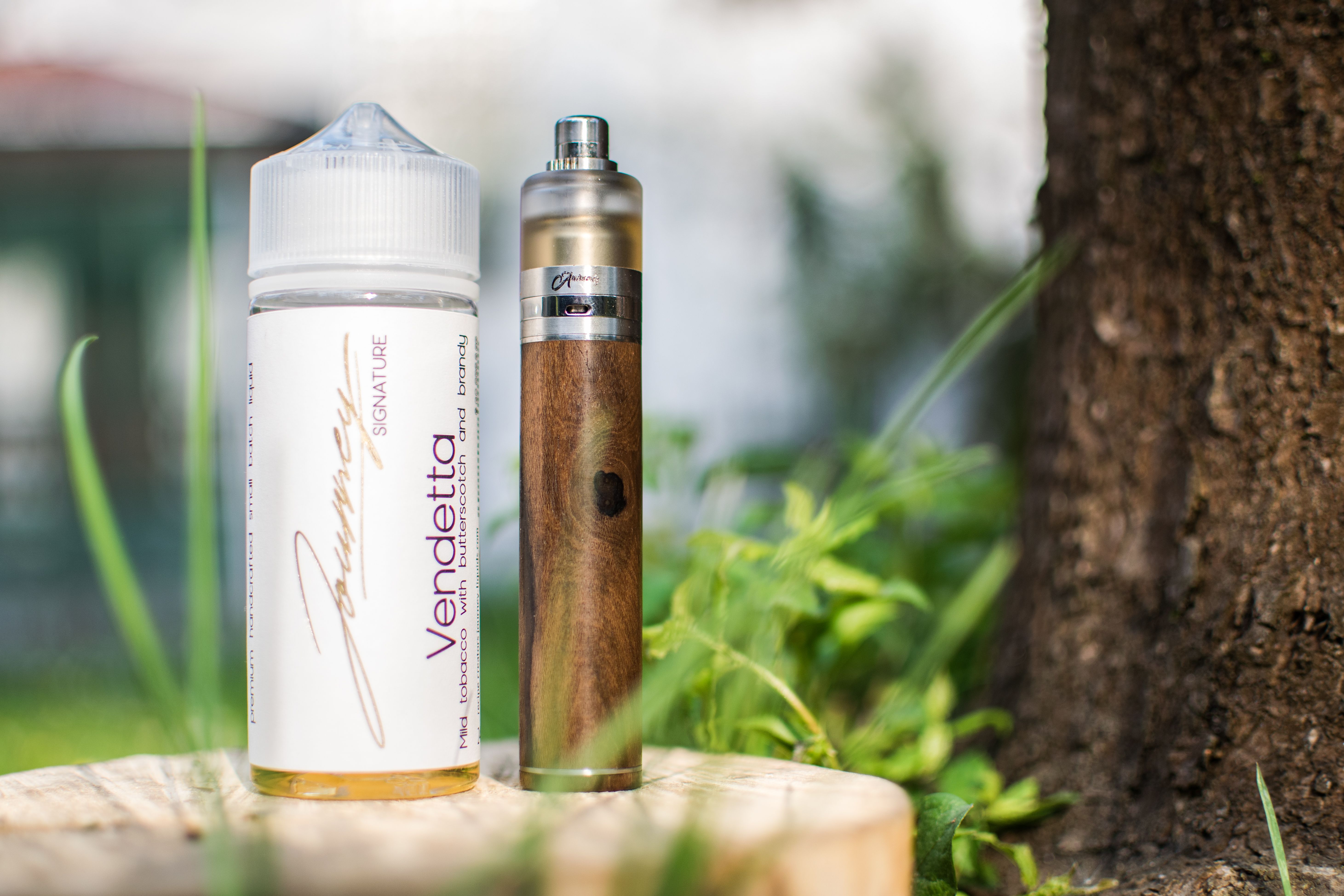 Recenze Shake Tram 11, Classic Mana Potion a Signature Vendetta od Vapetalk s Karotkou