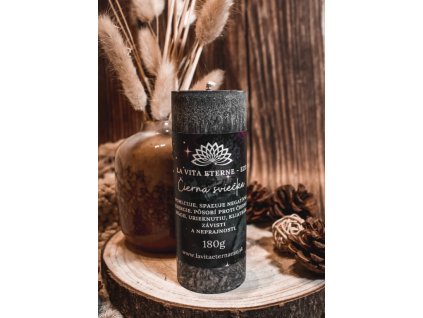 čIERNA SVIEčKA