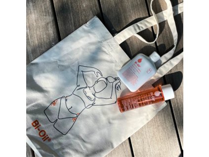 BI-OIL box with stylish bag