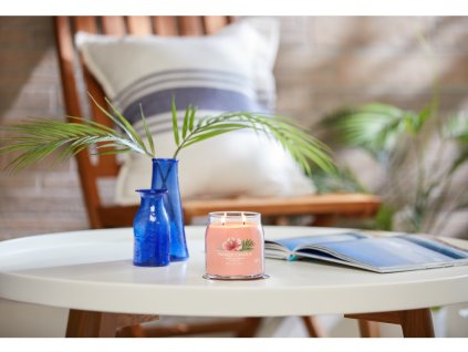 YANKEE CANDLE TROPICAL BREEZE SIGNATURE STŘEDNÍ