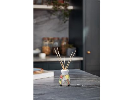 YANKEE CANDLE SIGNATURE ICED BERRY LEMONADE REED NÁPLŇ