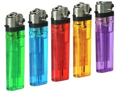 Accendino classico a pietra focaia, vari colori