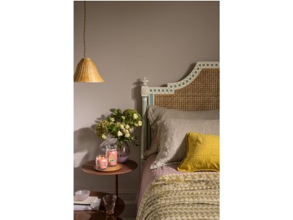 Lumânare Yankee Capri Glow Signature Medium