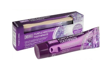 Pastă de dinți de albire Xoc Purple Whitening 100 ml + periuță de dinți din bambus 1 buc.