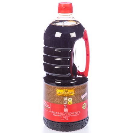 Sos de soia ușor Lee Kum Kee 1,5 l