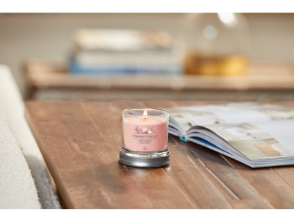 YANKEE CANDLE PINK SANDS SIGNATURE TUMBLER MALÝ