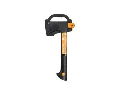 FISKARS Sekera Solid s A6 univerzálna 1 ks