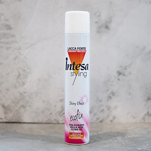 Intesa lak na vlasy Shiny Effect silne tužiaci lak s leskom 500 ml