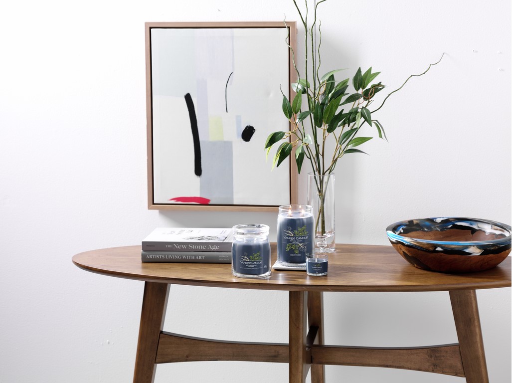 YANKEE CANDLE VOTÍVNA SVIEČKA PLNENÁ V SKLE BAYSIDE CEDAR