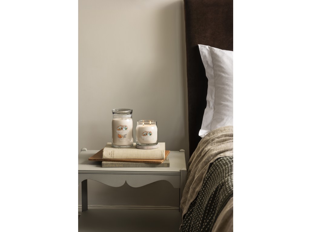 YANKEE CANDLE AFTERNOON SCRAPBOOKING SIGNATURE STREDNÁ