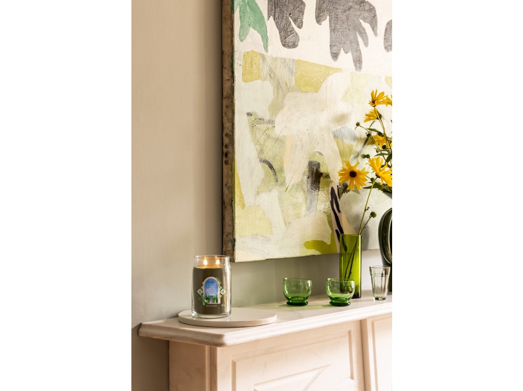 YANKEE CANDLE PARISIAN OLIVE & CYPRESS SIGNATURE VEĽKÝ