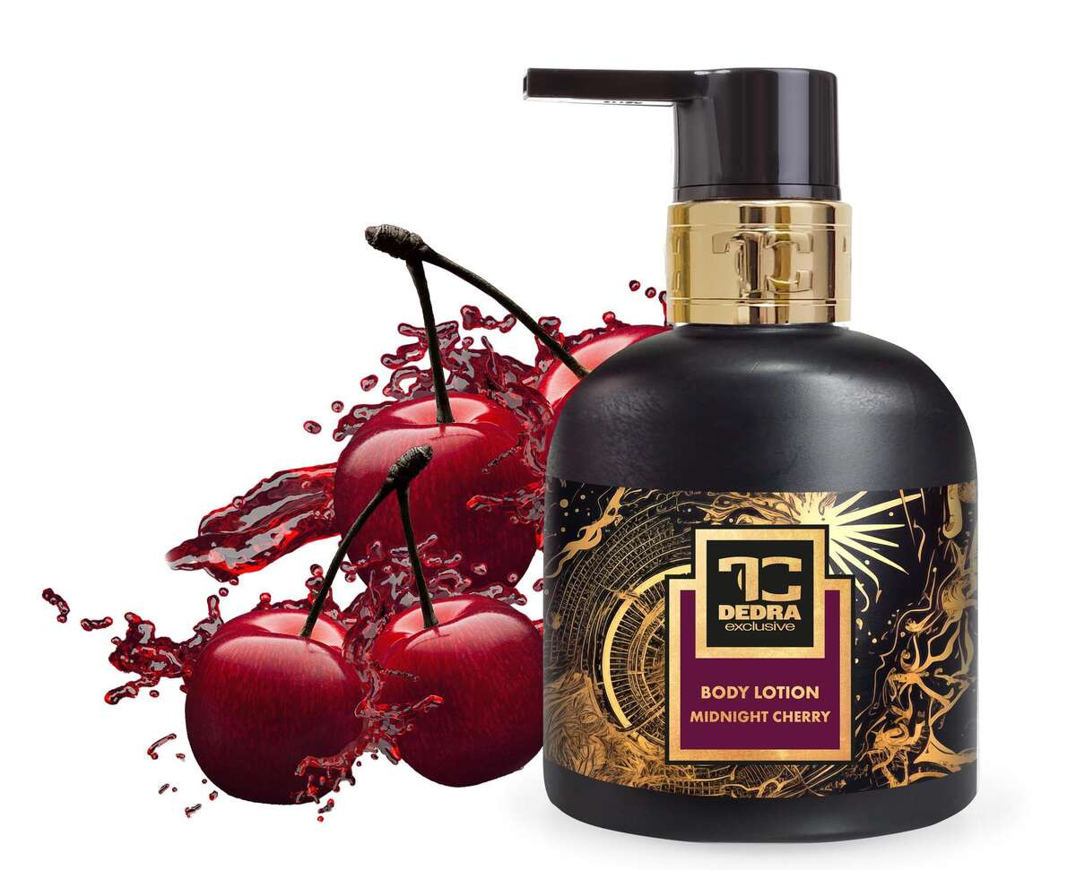 MIDNIGHT CHERRY | zvláčňujúce telové mlieko s mandľovým olejom | 320 ml