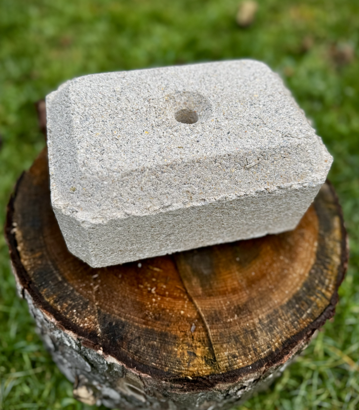 Minerální klovací kámen pro drůbež