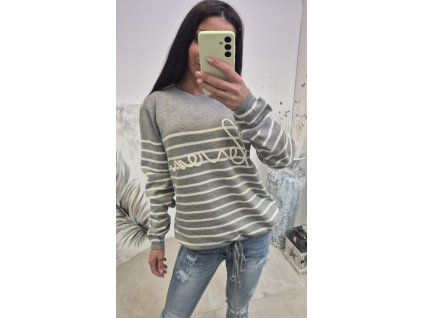 594853592 890565123633262 768886927514773123 n