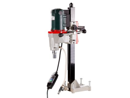 jadrova vrtacka dkb 3200