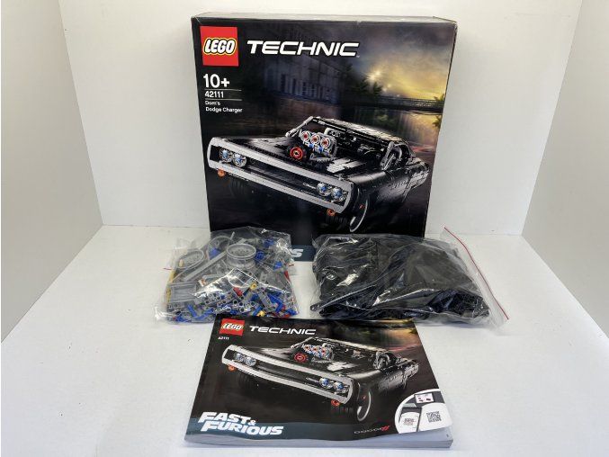LEGO 42111 Technic - Domův Dodge Charger